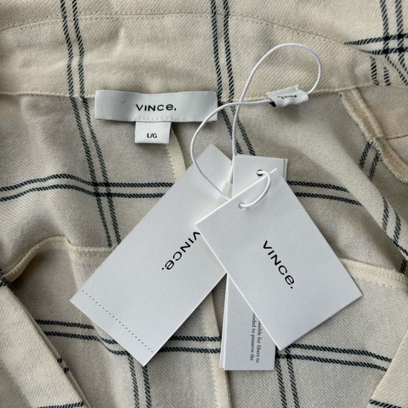 NWT Vince long sleeve vneck blouse ~pale oat | size large - Picture 5 of 8